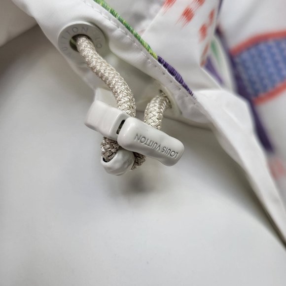 New Authentic Louis Vuitton Multicolor Monogram Windbreaker - Picture 6 of 12